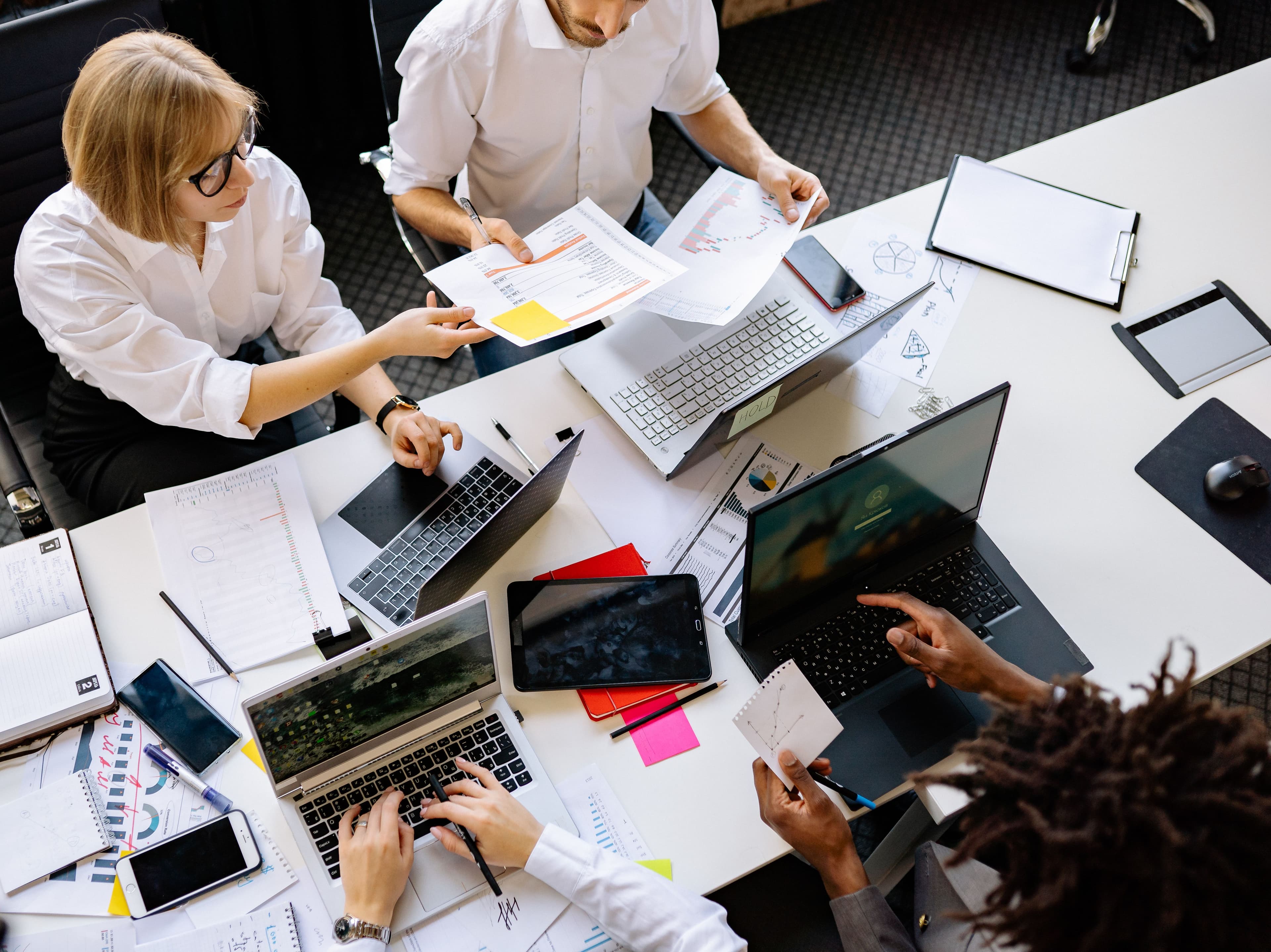 Accessibility agency leader meeting with a customer team